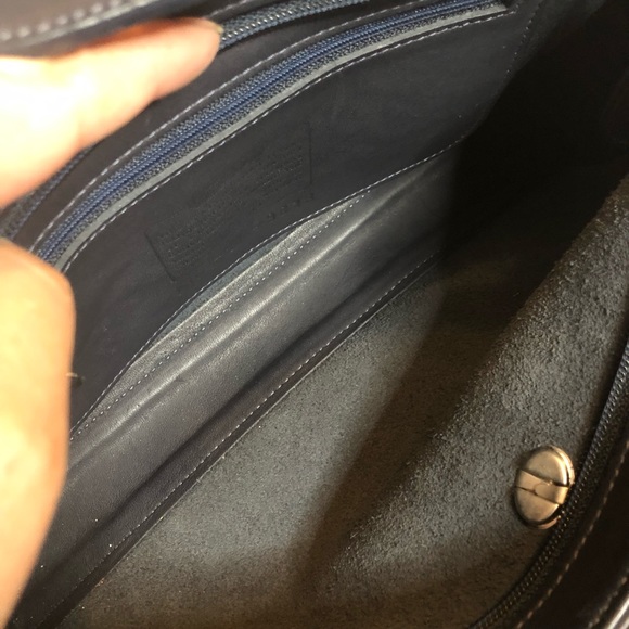 Coach 9818 Penelope black soft leather cross body bag - Picture 9 of 12